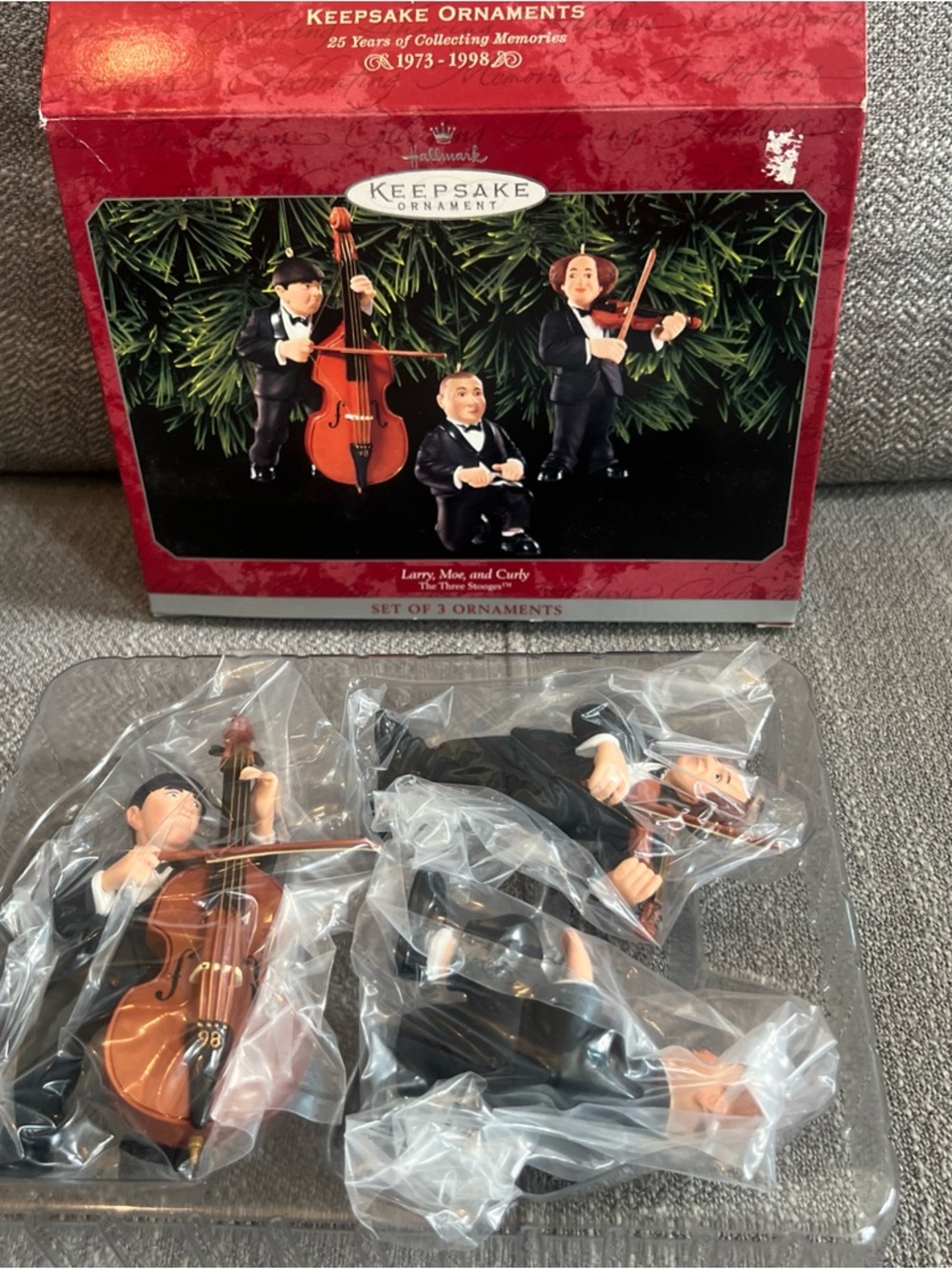Hallmark Three Stooges Musical Ornament Set - Moe Larry Curly